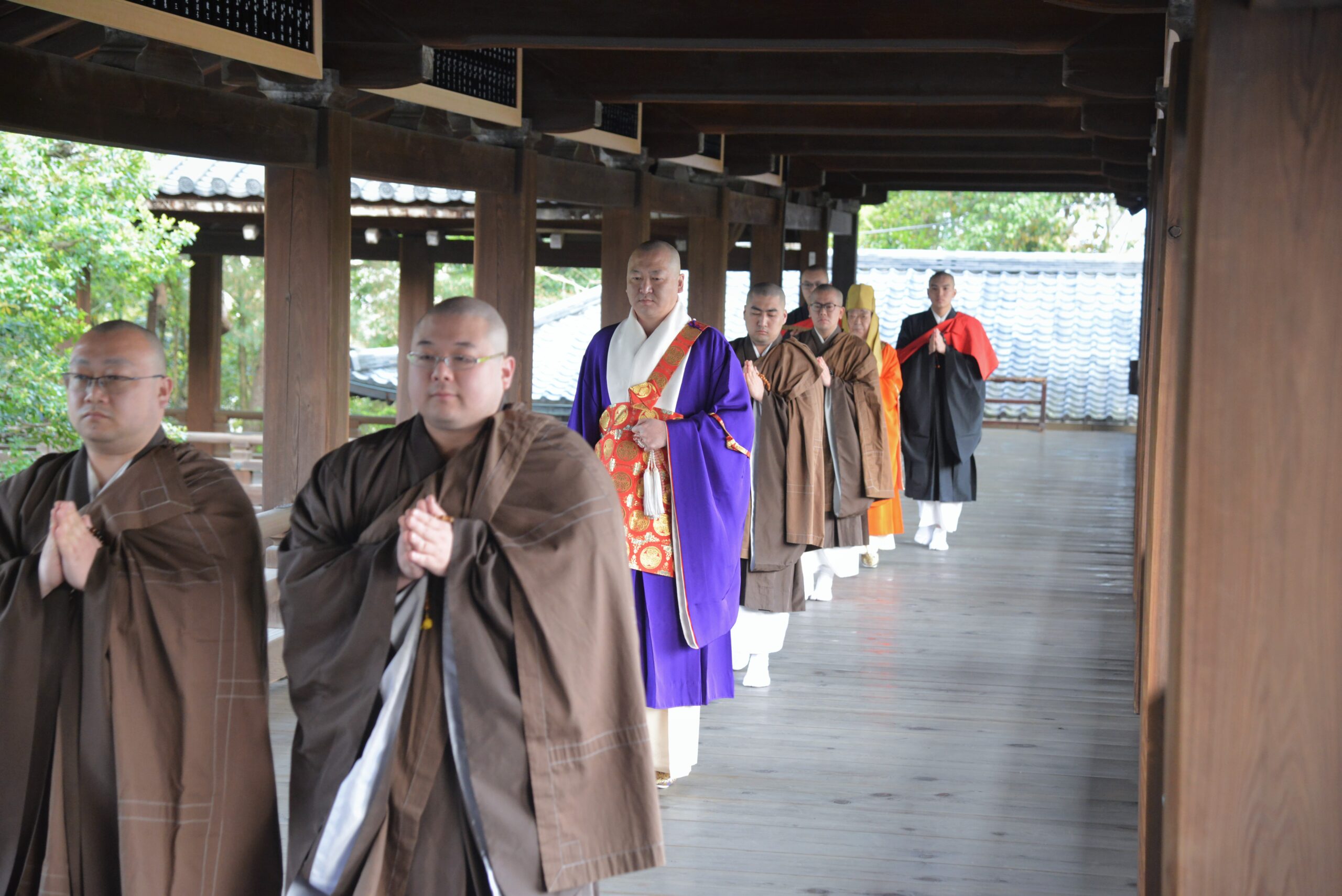 【京都】早朝のJR止めたのはカメ　切り替えポイントにはさまり、運休など11本で3千人に影響